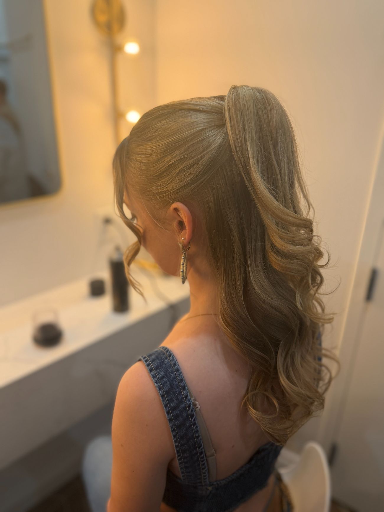 Style · Sleek ponytail