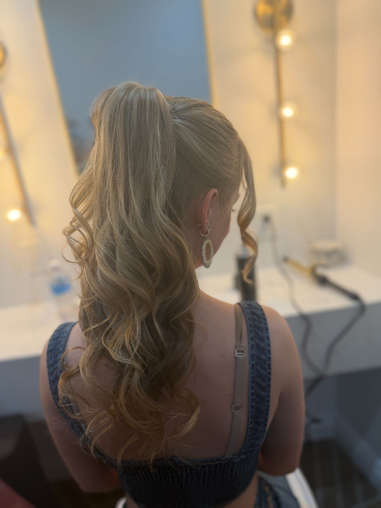 Style · High ponytail