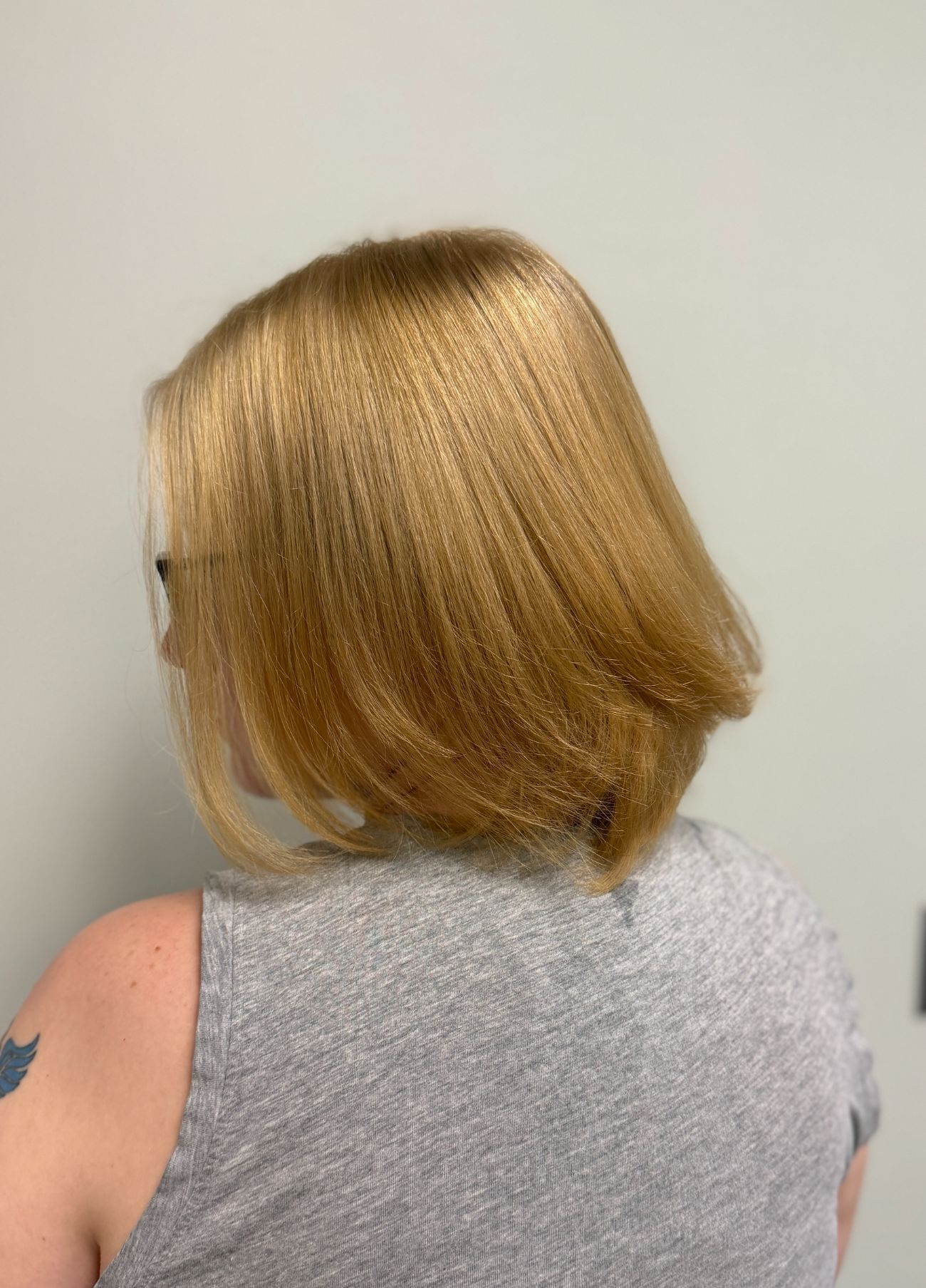 Colour · Warm bob